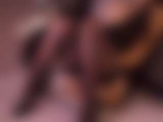 LaraCifika's Live Sex Cam Show