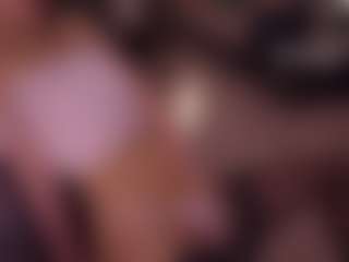 LaraCifika's Live Sex Cam Show