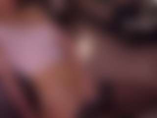 LaraCifika's Live Sex Cam Show