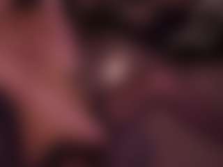 Live cam show with LaraCifika - Colombia on CamClone