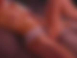 LaraCifika's Live Sex Cam Show