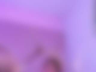 Live cam show with samanthamoons25 - Tease Red Hair on Uber Horny