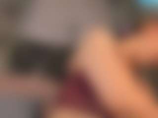 Live cam show with samanthamoons25 - Red Hair on Soda Cam