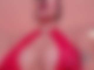 Live cam show with SarahYates - Nipple Piercings on SpankPalCams