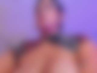 SarahYates's Live Sex Cam Show