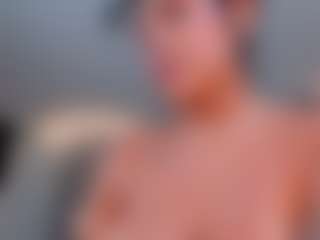 SarahYates's Live Sex Cam Show