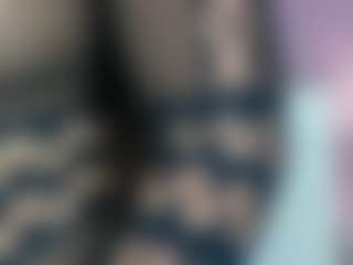 Live cam show with ScaarletFox - Ebony Small Tits on sexylive.show