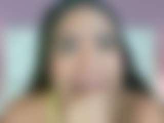 Live cam show with ScaarletFox - Ebony on Camsoda | colombia