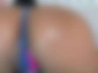 Live cam show with ScaarletFox - College Curvy on Camsoda