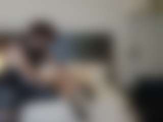 Stonervixen1014 MILF webcam performer live streaming