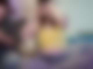 Live cam show with Stonervixen1014 - Moaning on Camsoda