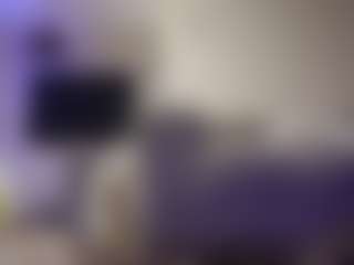 Live cam show with Stonervixen1014 - Strip MILF on livesexfox.com