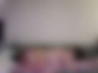 Live cam show with Stonervixen1014 - Amateur on PervPlay.com