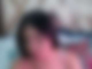 Live cam show with Sky-winter - Ebony Teen (18+) on Cam Slut
