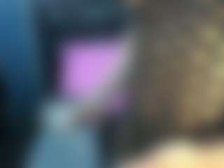 Live cam show with Chloe-Fosster - Smoking on Cam Slut