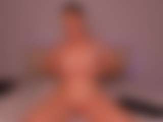 Live cam show with DAryanna - BBW College on Gym Cam Girls