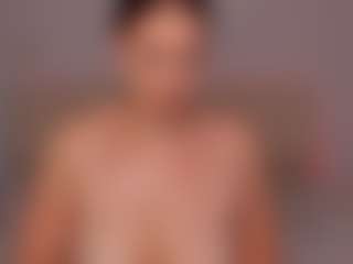 Live cam show with DAryanna - Full Nudity on luckytryst.com