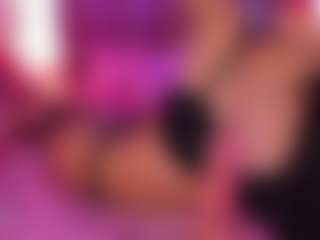 Live cam show with mia-ponce-a - Cum In Pussy on CamwithHer