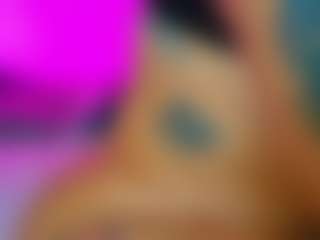 Live cam show with BellatrixSoul - Big Tits Toys on Camiplay Live