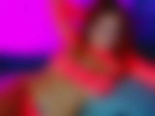 Live cam show with BellatrixSoul - Shaved Pussy on Mixed Magazine Live