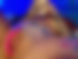 Live cam show with BellatrixSoul - Athletic Shaved Pussy on Gym Cam Girls