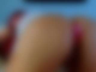 Live cam show with BellatrixSoul - Athletic Blowjob on makecum.org
