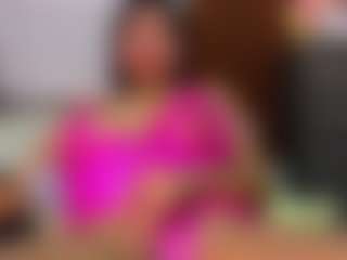 Live cam show with CindyWalton - Skinny on Camsoda