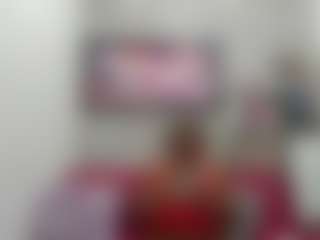 Live cam show with KarenBis - Average on CamClone