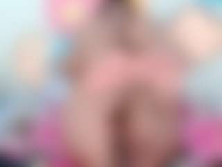 Live cam show with kimberly18cute - Double Penetration on Camsoda