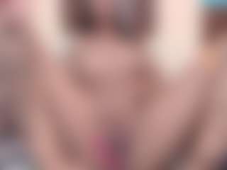 Live cam show with kimberly18cute - Skinny on Cam Slut