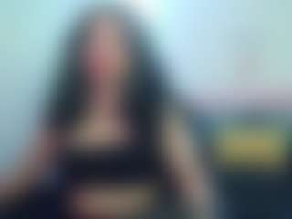 Live cam show with VictoriaLovers - Striptease on StripNow