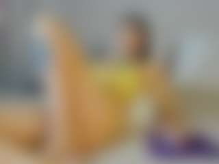 Live cam show with WetPrincessZelda - Blue Eyes on TottyGirls