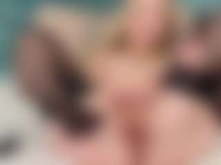 AnneLey's Live Sex Cam Show