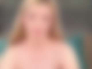 Live cam show with AnneLey - Spanks on AdultVida.com