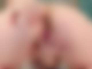 Live cam show with AnneLey - Normal on Camsoda
