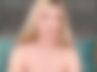 Live cam show with AnneLey - Spanks on livesuperchat.net