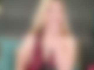Live cam show with AnneLey - Spanks on slutload