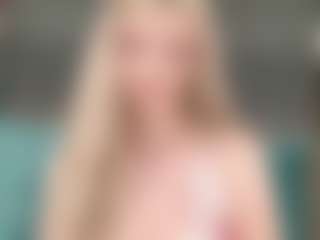 Live cam show with AnneLey - Normal on liverealitysex.com