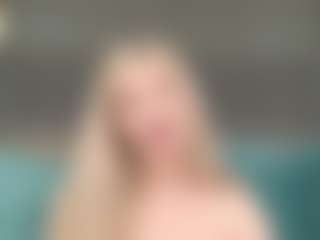 Live cam show with AnneLey - Big Tits Small Tits on liverealitysex.com
