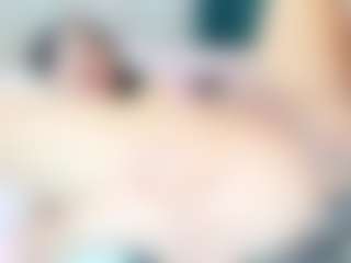 Live cam show with Cametin - Striptease Latina on 1on1-livenow | colombia