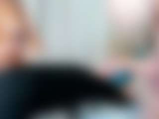 Live cam show with Cametin - Striptease on Camsoda