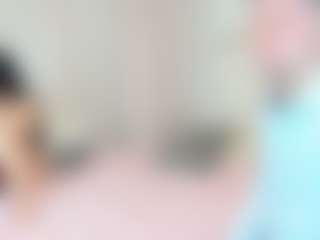 Live cam show with Cametin - Striptease on AdultVida.com