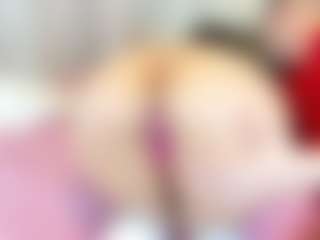Live cam show with Cametin - Fuck Machine on Gym Cam Girls