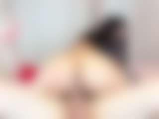 Live cam show with Cametin - Bedroom on madthumbs