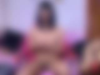 Live cam show with CharlotteBrad - Tease on Camsoda
