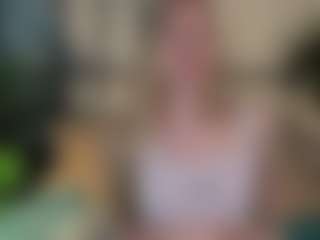 Live cam show with katt-yy - Striptease on StripNow