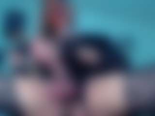 Live cam show with Melody VanHelSing - Ejaculation on livesuperchat.net