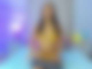 Live cam show with dulcee11 - Moan on SmokeAndPoke