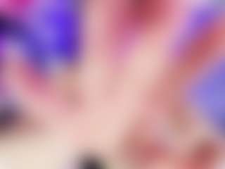 iliy-19's Live Sex Cam Show