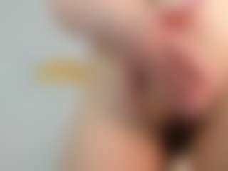 Live cam show with KylieKathy - Flashing on makecum.org
